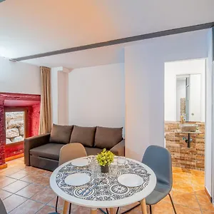  Appartement 1 En La Muralla Romana Junto A La Catedral